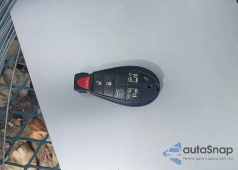 2014 Dodge Grand Caravan Sxt from USA, damaged, VIN 2C4RDGCG3ER305079